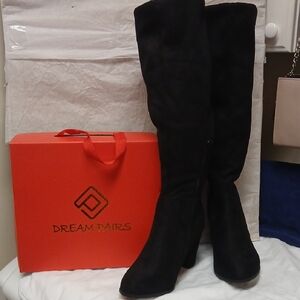 DREAM PAIRS MIDLEG SUEDE BLACK BOOTS SIZE 8.5 NWT